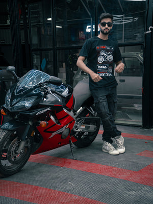 OM3GA Prototype 2 - T-Shirt - Black
